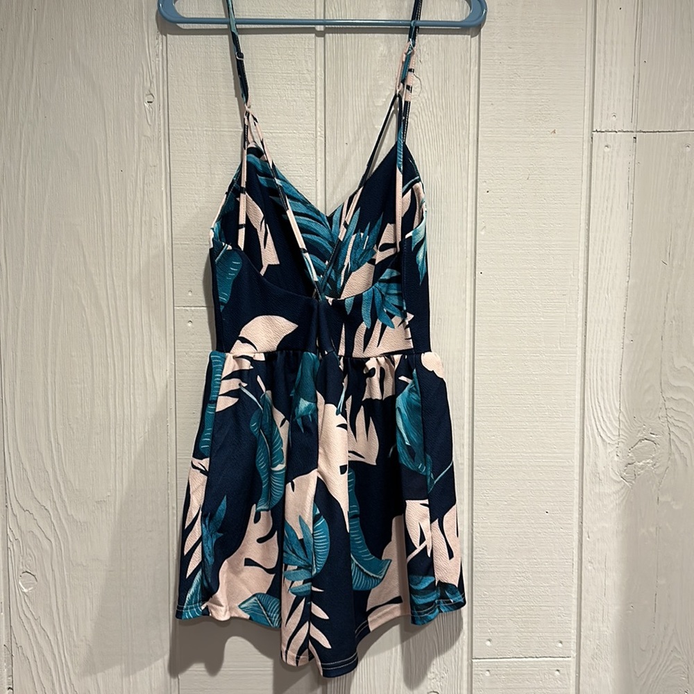 Flowered Romper - image 4